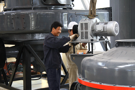 化工廠用磨粉機的保養(yǎng)如何進行？